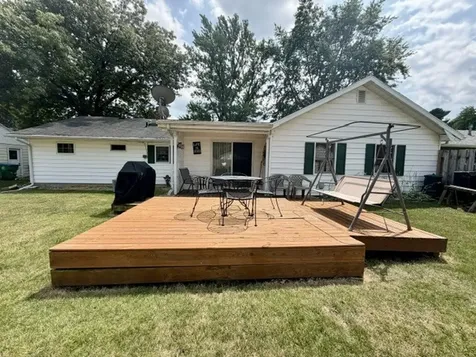 1404 Rolling Green Drive Mendota IL 61342