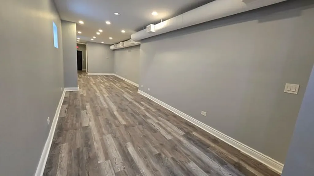 2441 North Laramie Avenue Chicago IL 60639