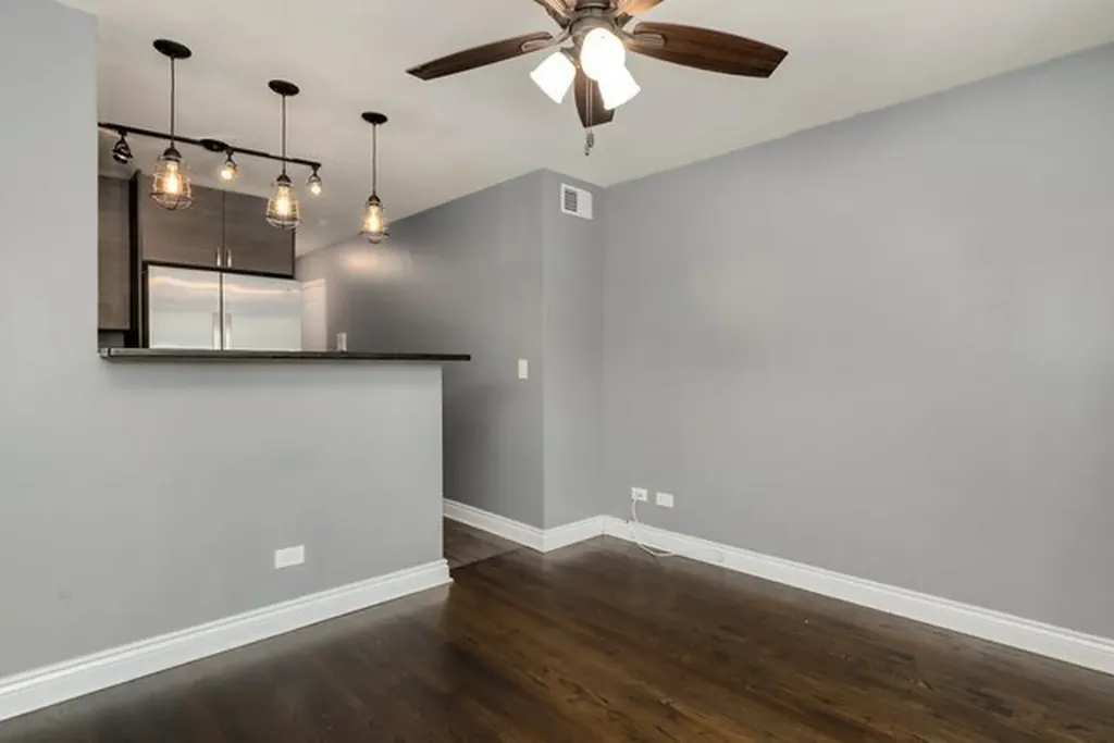 2441 North Laramie Avenue Chicago IL 60639