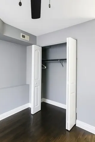 2441 North Laramie Avenue Chicago IL 60639