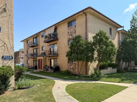 8504 West Catherine Avenue Chicago IL 60656