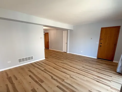 8504 West Catherine Avenue Chicago IL 60656