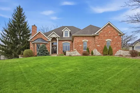1501 Ridgefield Drive Mahomet IL 61853