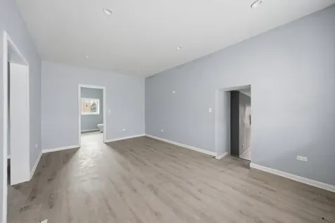 4915 West 30th Street Cicero IL 60804