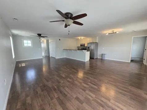 8 Starboard Street Ottawa IL 61350