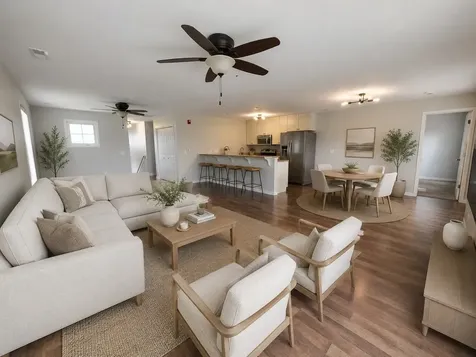 8 Starboard Street Ottawa IL 61350