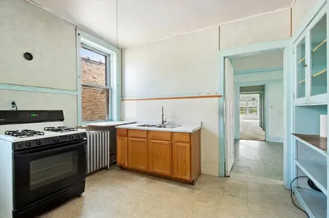 4924 North Saint Louis Avenue Chicago IL 60625