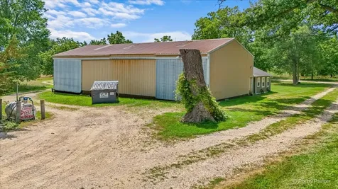 13118 Il Route 176 Highway Woodstock IL 60098