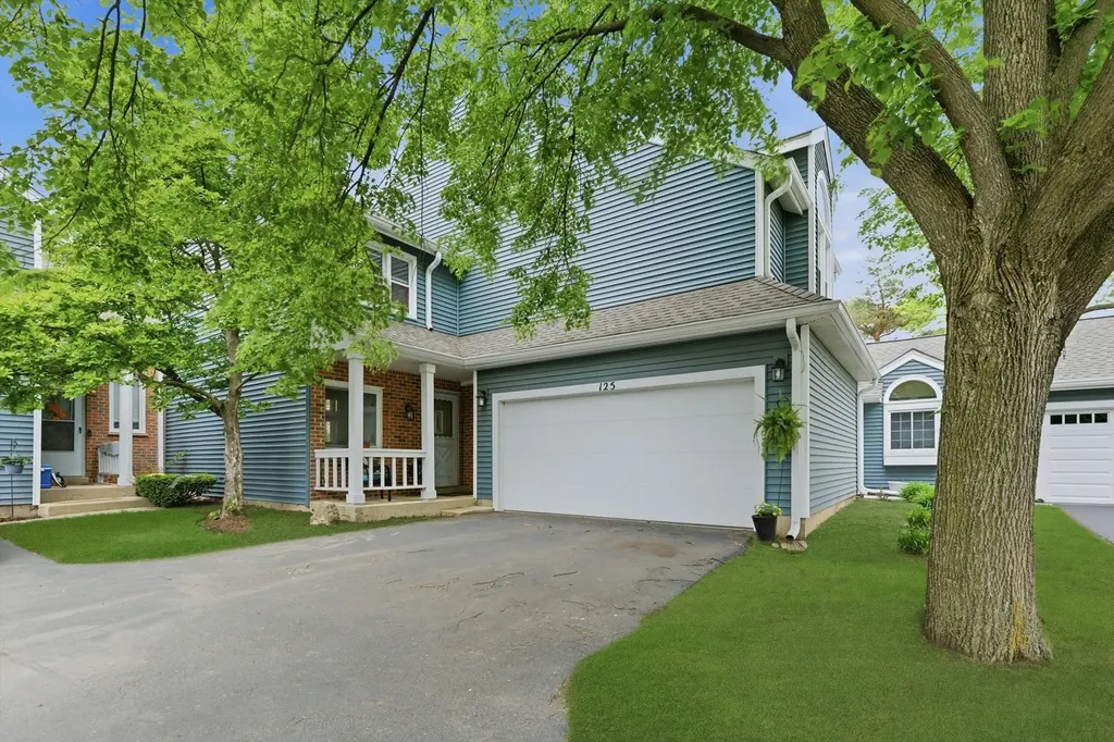 125 South Atherton Court Bloomingdale IL 60108