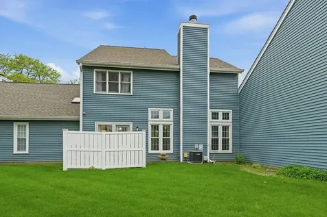 125 South Atherton Court Bloomingdale IL 60108