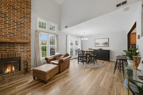125 South Atherton Court Bloomingdale IL 60108