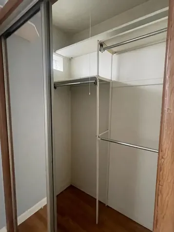 4840 West Gunnison Street Chicago IL 60630