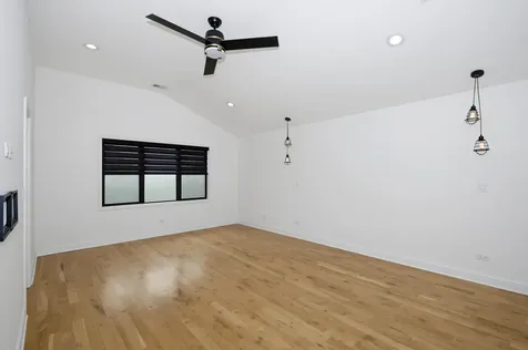 2514 Harvey Avenue Berwyn IL 60402