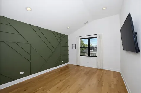 2514 Harvey Avenue Berwyn IL 60402