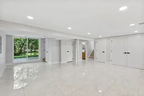 9039 Windsor Drive Palos Hills IL 60465