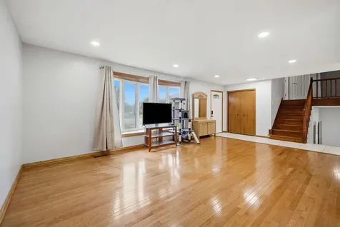 8612 Carriage Lane Tinley Park IL 60487