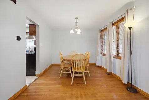 8612 Carriage Lane Tinley Park IL 60487