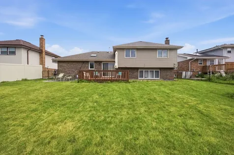 8612 Carriage Lane Tinley Park IL 60487