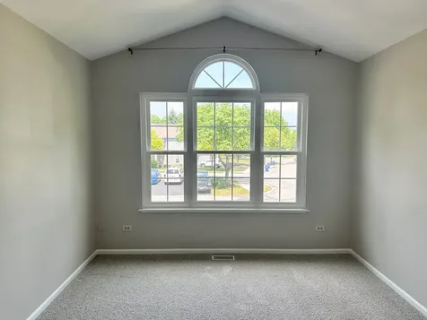 24 Cedar Grove Court Algonquin IL 60102