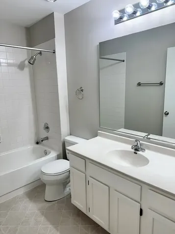 24 Cedar Grove Court Algonquin IL 60102
