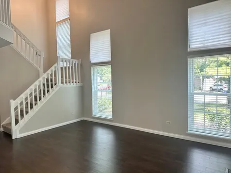 24 Cedar Grove Court Algonquin IL 60102