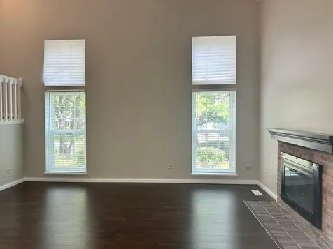24 Cedar Grove Court Algonquin IL 60102
