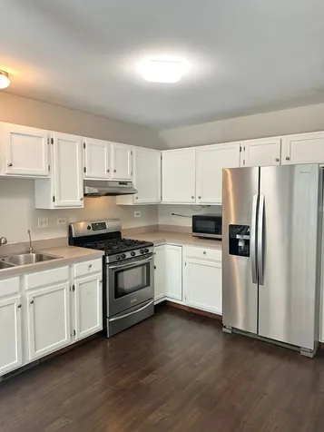 24 Cedar Grove Court Algonquin IL 60102