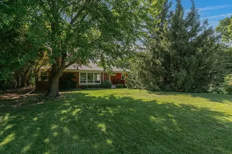 2625 24TH Street Rock Island IL 61201