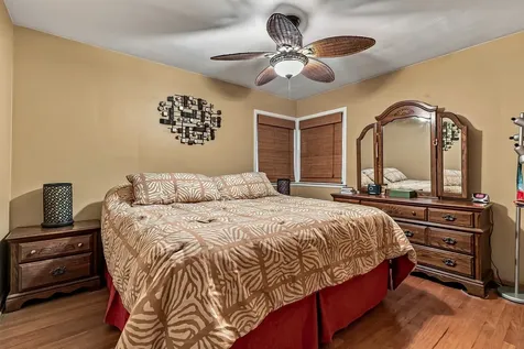 2625 24TH Street Rock Island IL 61201