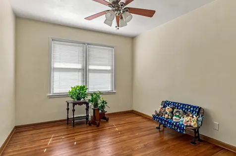 2625 24TH Street Rock Island IL 61201