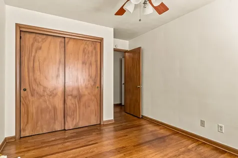 2625 24TH Street Rock Island IL 61201