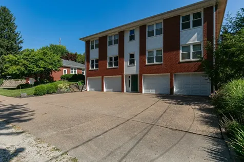 2625 24TH Street Rock Island IL 61201
