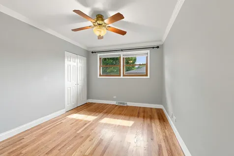 1113 South Haddow Avenue Arlington Heights IL 60005