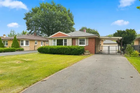 1113 South Haddow Avenue Arlington Heights IL 60005