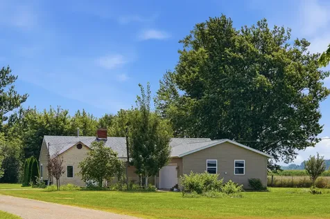 1168 Corregidor Road Amboy IL 61310