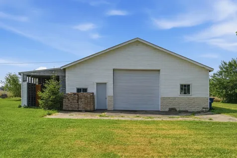 1168 Corregidor Road Amboy IL 61310