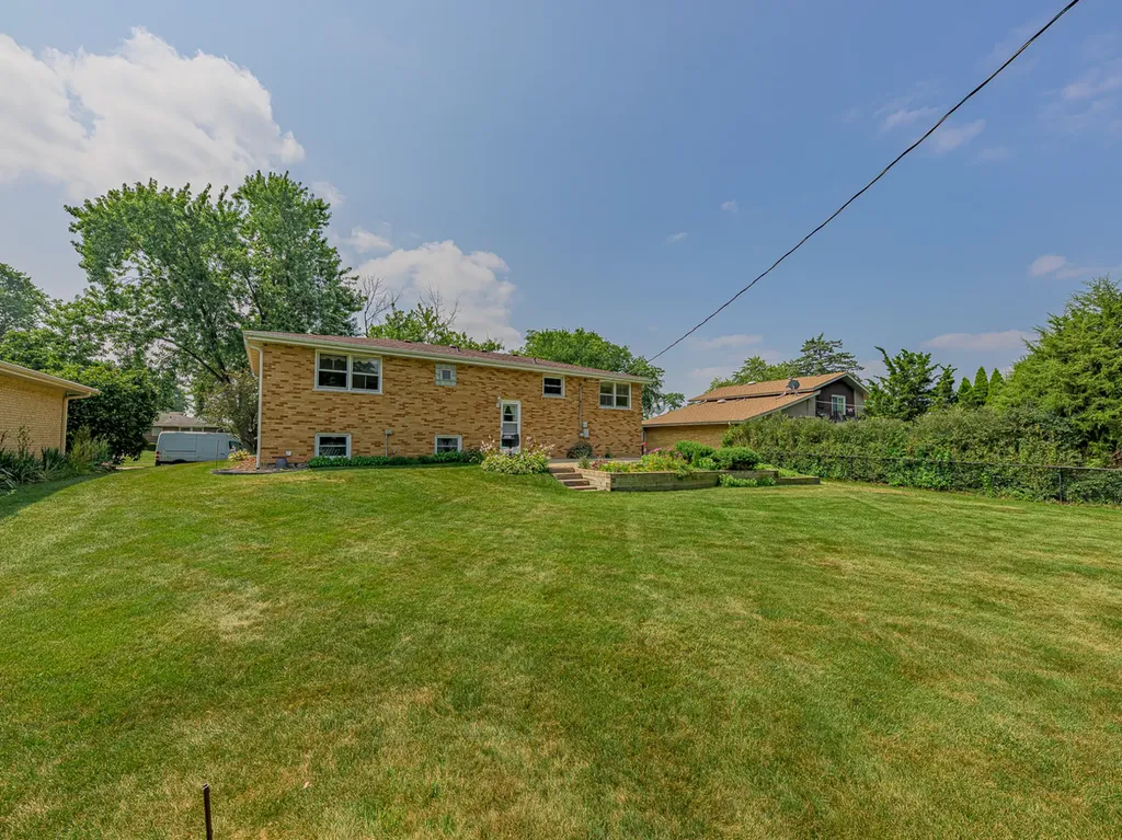8624 West 145th Street Orland Park IL 60462