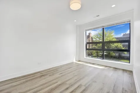 4350 West Lawrence Avenue Chicago IL 60630