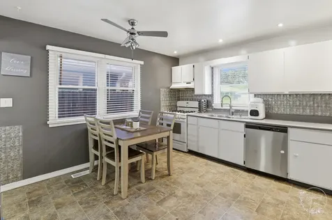 235 North Jefferson Avenue Bradley IL 60915