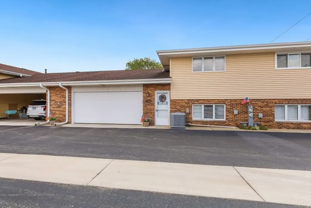 7340 West 154th Street Orland Park IL 60462