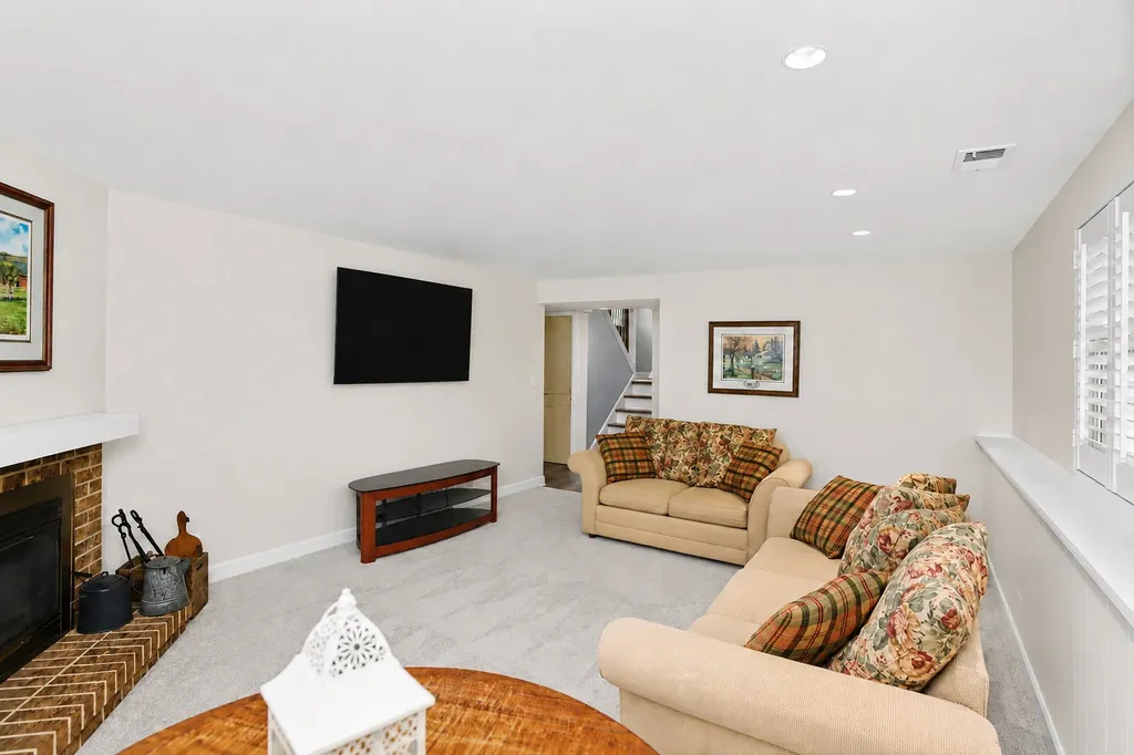 1434 Coral Reef Way Lake Zurich IL 60047