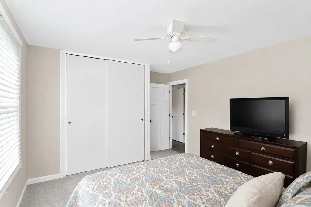 1434 Coral Reef Way Lake Zurich IL 60047