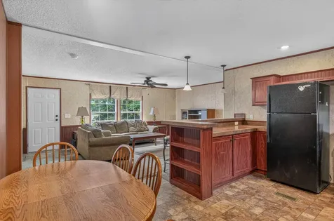 84 Brenner Court Lynwood IL 60411