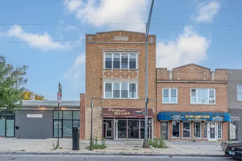 2717 West Peterson Avenue Chicago IL 60659