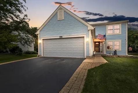 832 Fox Chase Drive Round Lake Beach IL 60073