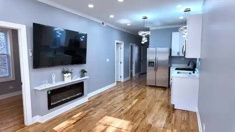 2233 South Spaulding Avenue Chicago IL 60623
