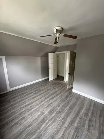7621 South Saint Lawrence Avenue Chicago IL 60619