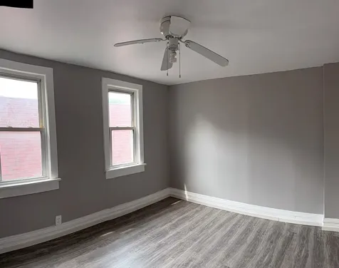 7621 South Saint Lawrence Avenue Chicago IL 60619