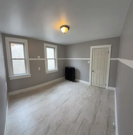 7621 South Saint Lawrence Avenue Chicago IL 60619