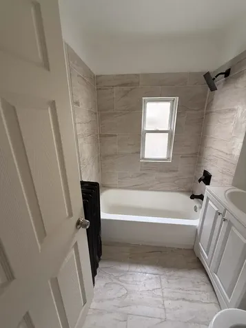 7621 South Saint Lawrence Avenue Chicago IL 60619